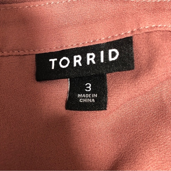 Torrid Georgette Peplum Tie Front Sleeveless Blouse 3X - Picture 3 of 8